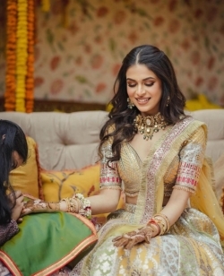 Best Mehendi decorator